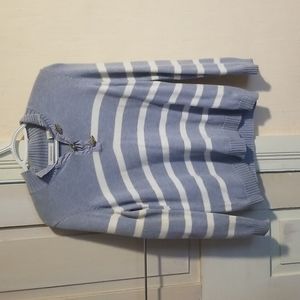 Light blue/gray and white sweater, L